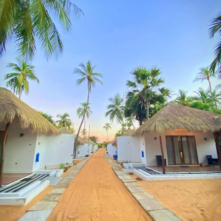 The Blue Lagoon Resort كالبيتيا المظهر الخارجي الصورة