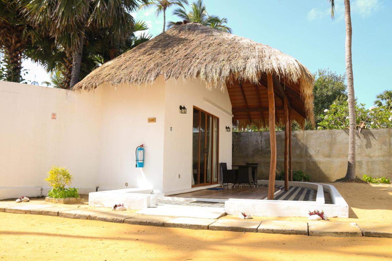 The Blue Lagoon Resort كالبيتيا المظهر الخارجي الصورة