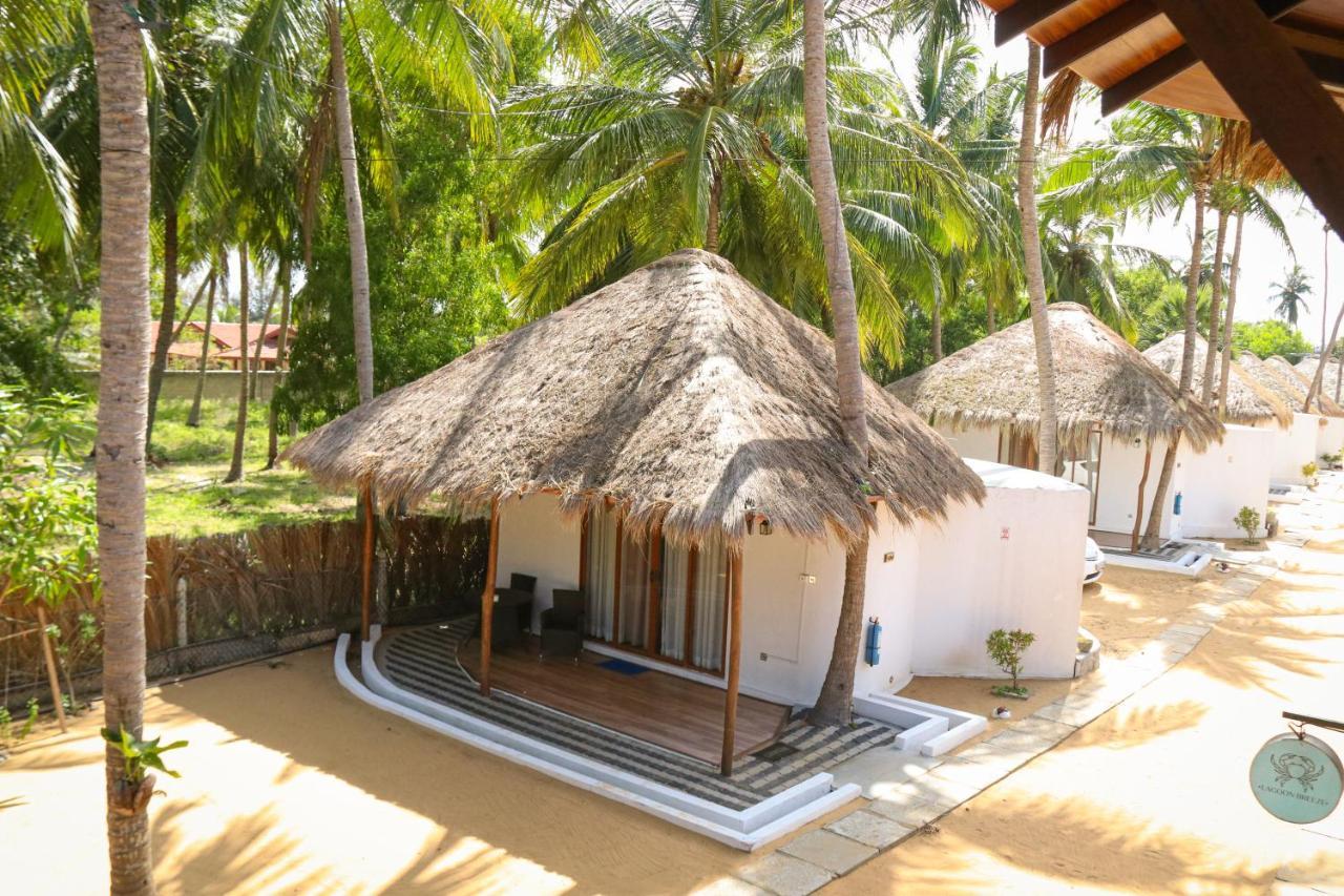 The Blue Lagoon Resort كالبيتيا المظهر الخارجي الصورة