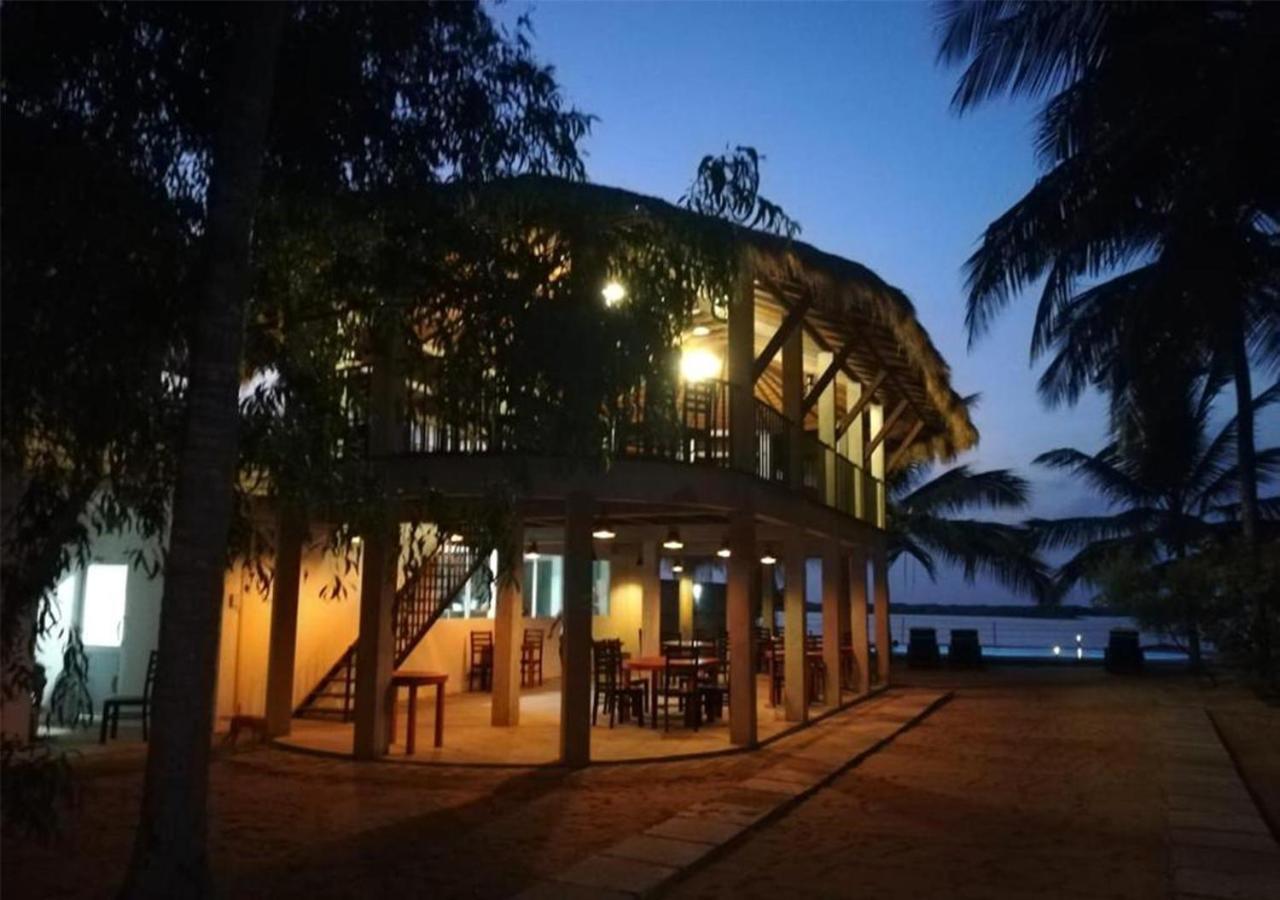 The Blue Lagoon Resort كالبيتيا المظهر الخارجي الصورة